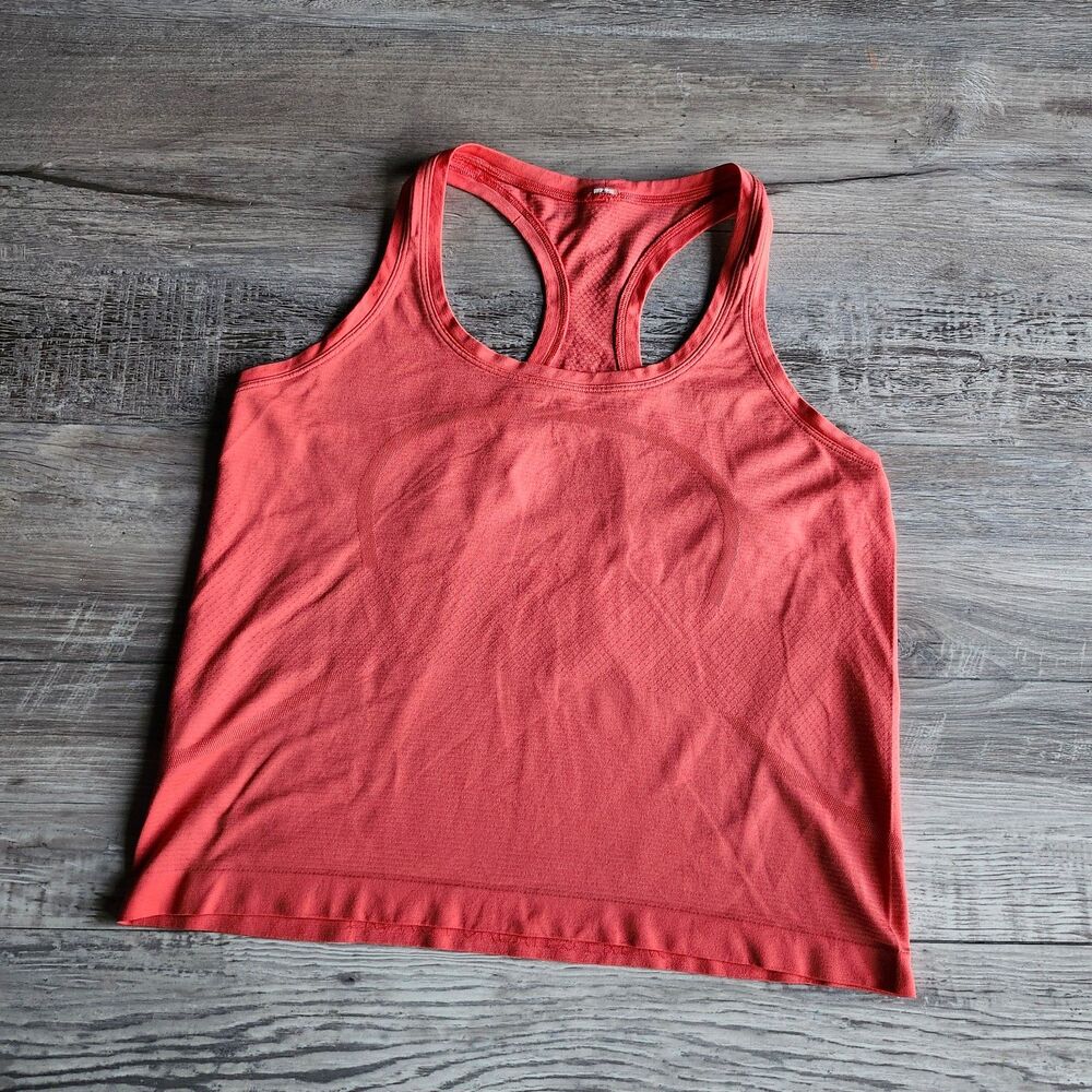 (10) Lululemon Swiftly Tech tank top